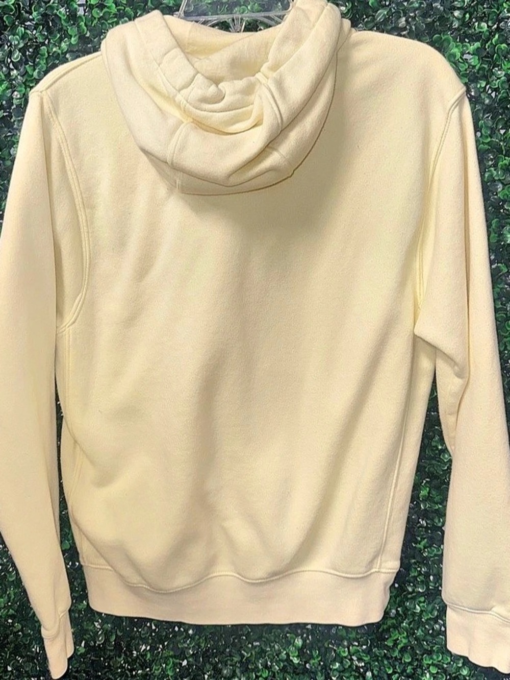 Nike Sportswear Club Fleece Pullover Hoodie Yellow Small - Picture 4 of 4